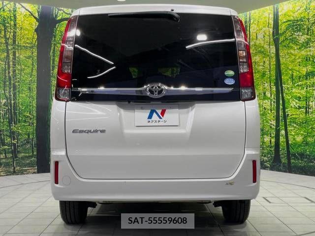 Toyota ESQUIRE 2016-12 380932-16