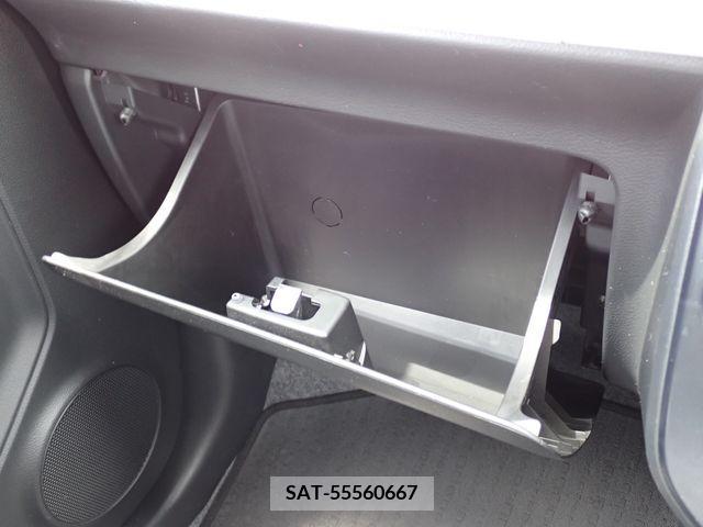 Suzuki ALTO 2017-05 334969-5