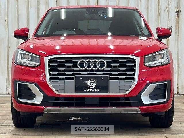 Audi Q2 2018-12 318031-11