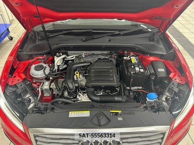 Audi Q2 2018-12 318031-19