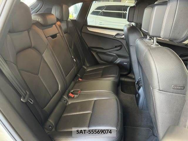 Porsche MACAN 2020-08 281569-5