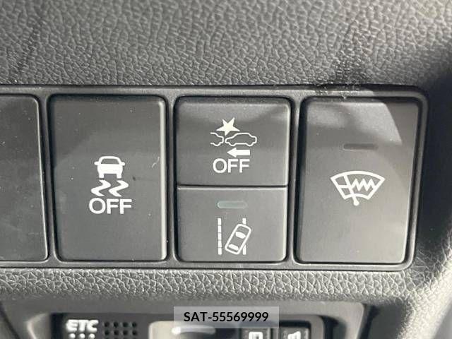 Honda e 2018-08 344983-7