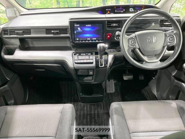 Honda e 2018-08 344983-1
