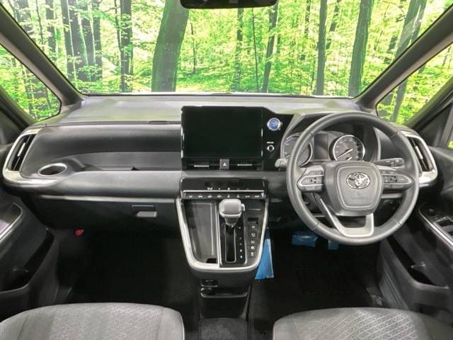Toyota VOXY HYBRID 2023-03 190915-1