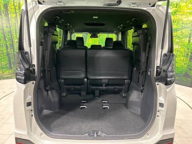 Toyota VOXY HYBRID 2023-03 190915-10