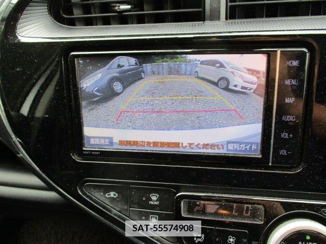 Toyota AQUA 2021-02 372658-10