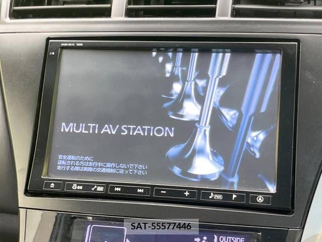 Toyota PRIUS ALPHA 2012-01 322205-2
