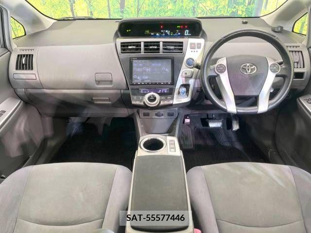 Toyota PRIUS ALPHA 2012-01 322205-1