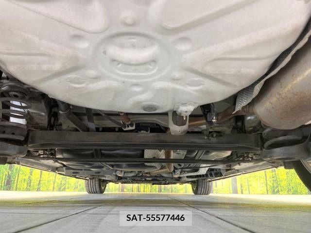 Toyota PRIUS ALPHA 2012-01 322205-19