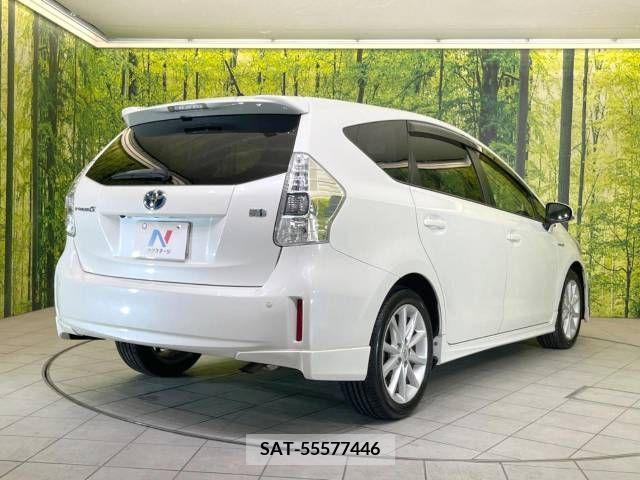 Toyota PRIUS ALPHA 2012-01 322205-17