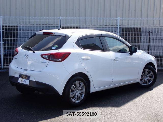 Mazda DEMIO 2017-01 209214-2