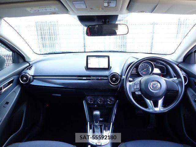 Mazda DEMIO 2017-01 209214-1