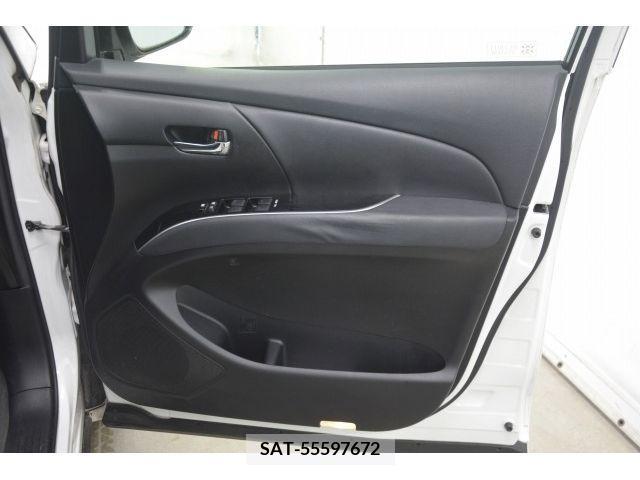 Toyota ESTIMA 2013-06 373983-12