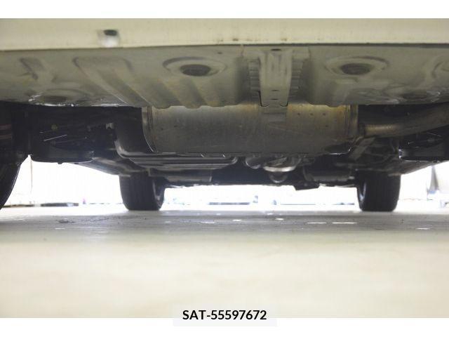 Toyota ESTIMA 2013-06 373983-16