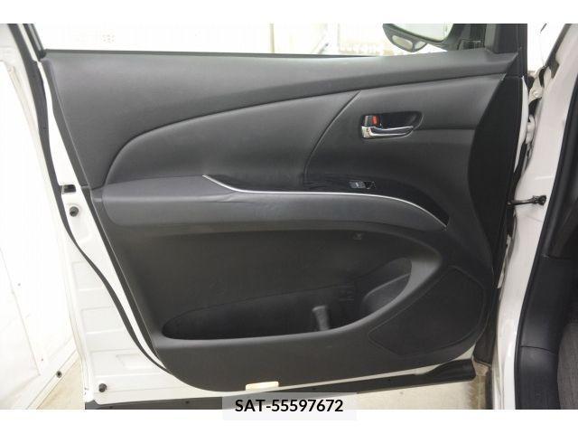 Toyota ESTIMA 2013-06 373983-13
