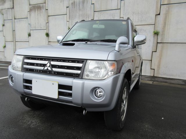 Mitsubishi PAJERO MINI 2010-08 2928-8