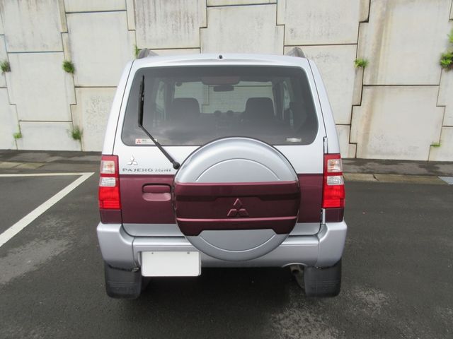 Mitsubishi PAJERO MINI 2010-08 2928-12