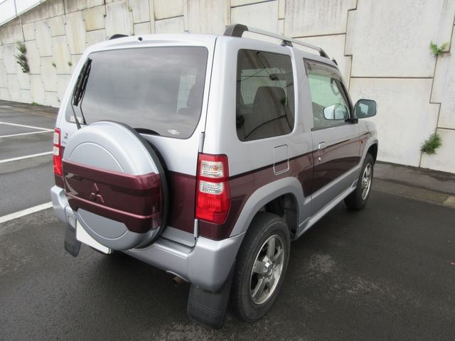 Mitsubishi PAJERO MINI 2010-08 2928-14