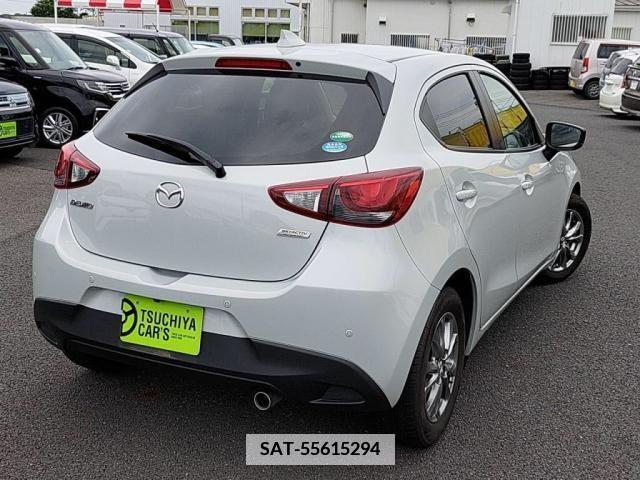 Mazda DEMIO 2018-06 386981-1