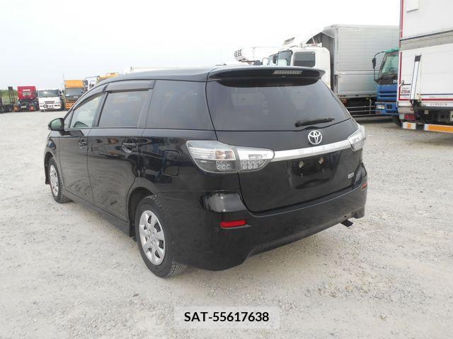 Toyota WISH 2017-05 290169-1