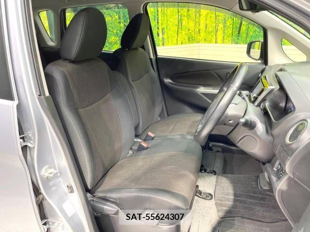 Mitsubishi EK CUSTOM 2015-04 256828-8