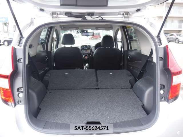 Nissan NOTE 2017-06 337981-15
