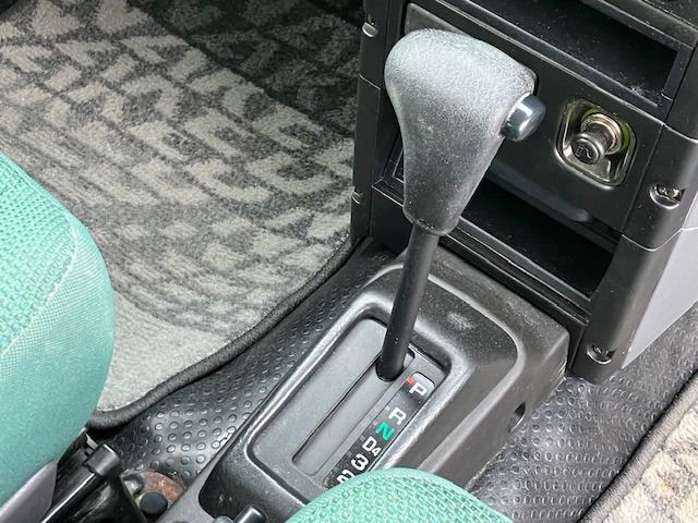 Daihatsu NAKED 2001-01 186881-14