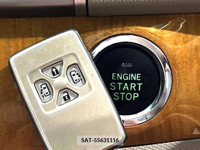 Toyota ESTIMA 2007-06 268735-4