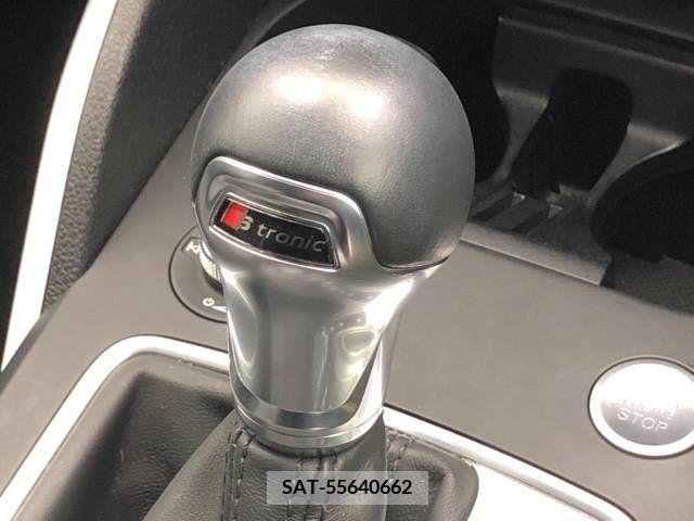 Audi Q2 2018-12 240647-11