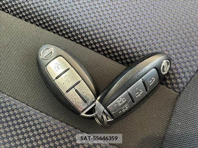 Nissan SERENA 2007-07 345470-4