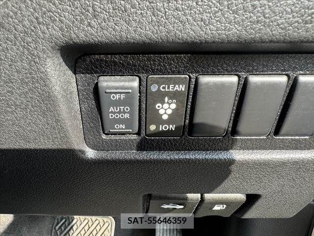 Nissan SERENA 2007-07 345470-26