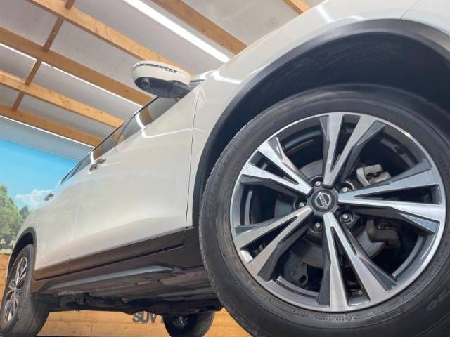 Nissan X-TRAIL 2018-04 24445-13