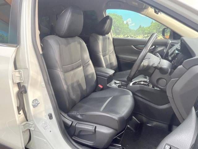 Nissan X-TRAIL 2018-04 24445-8