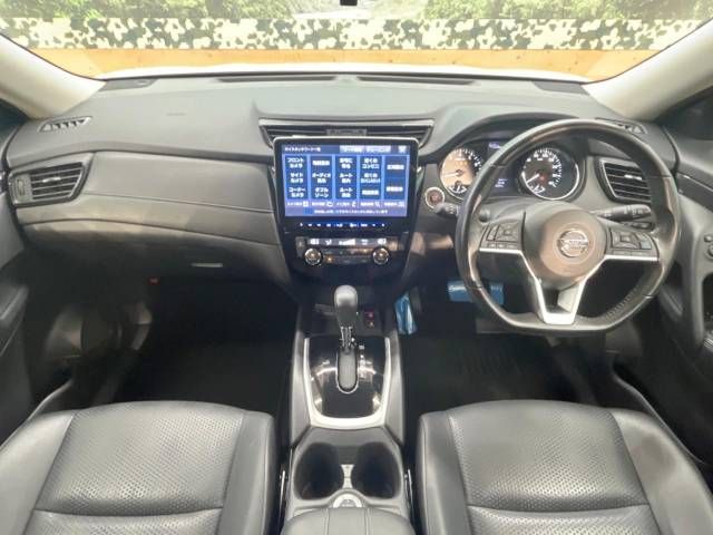 Nissan X-TRAIL 2018-04 24445-1
