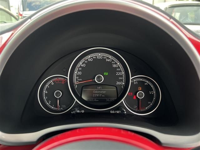 VolksWagen THE BEETLE 2018-01 6155-8