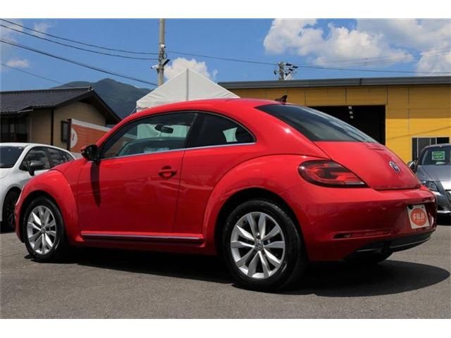 VolksWagen THE BEETLE 2018-01 6155-1