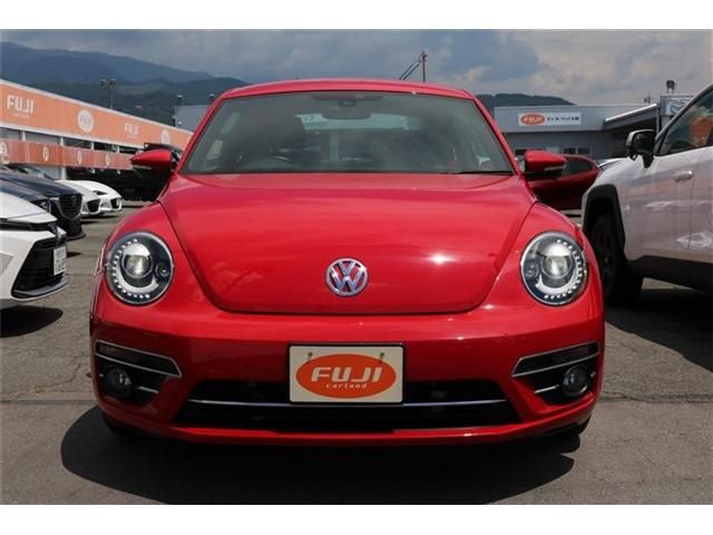 VolksWagen THE BEETLE 2018-01 6155-22