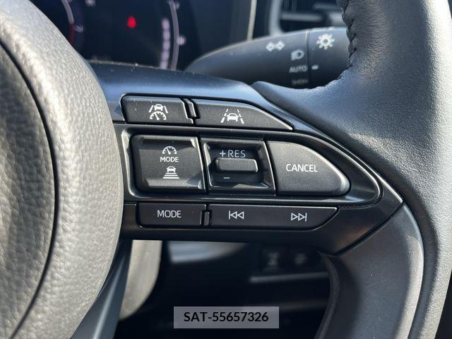 Toyota SIENTA 2022-09 332104-9
