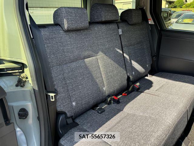 Toyota SIENTA 2022-09 332104-19