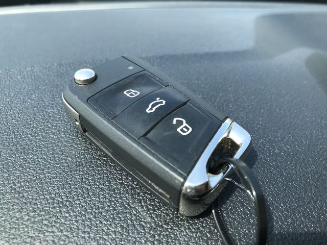 VolksWagen T-ROC 2021-06 20538-27