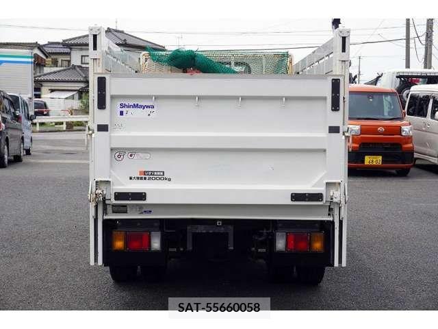 Isuzu ELF TRUCK 2016-01 324036-3