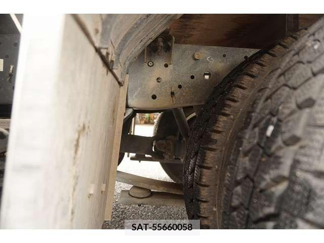 Isuzu ELF TRUCK 2016-01 324036-11