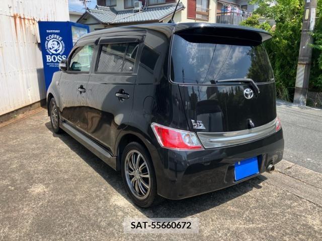 Toyota BB 2006-02 389517-6