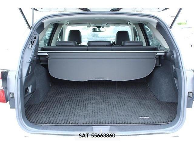 Subaru OUTBACK 2017-11 301158-16