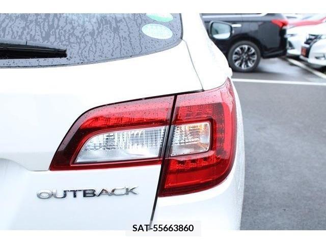 Subaru OUTBACK 2017-11 301158-11