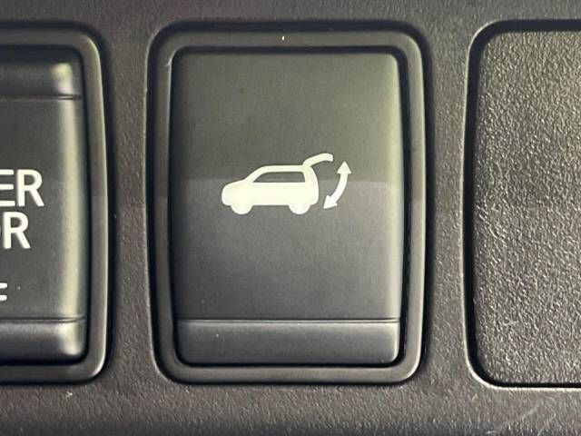 Nissan X-TRAIL 2019-04 10209-6