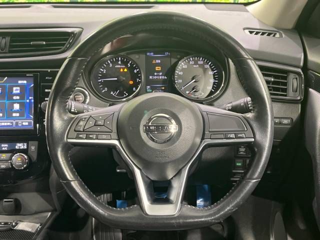 Nissan X-TRAIL 2019-04 10209-12