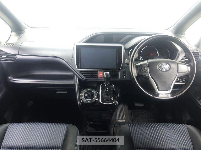 Toyota VOXY 2016-12 321483-1