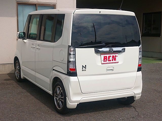 Honda N BOX 2014-11 23279-8