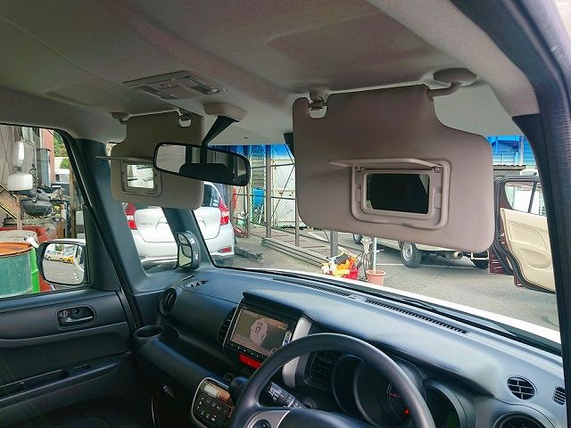 Honda N BOX 2014-11 23279-18